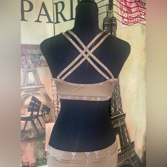 The Lineup 2 piece Dancewear set, criss cross top (small-full), brief (medium) - Picture 4 of 9